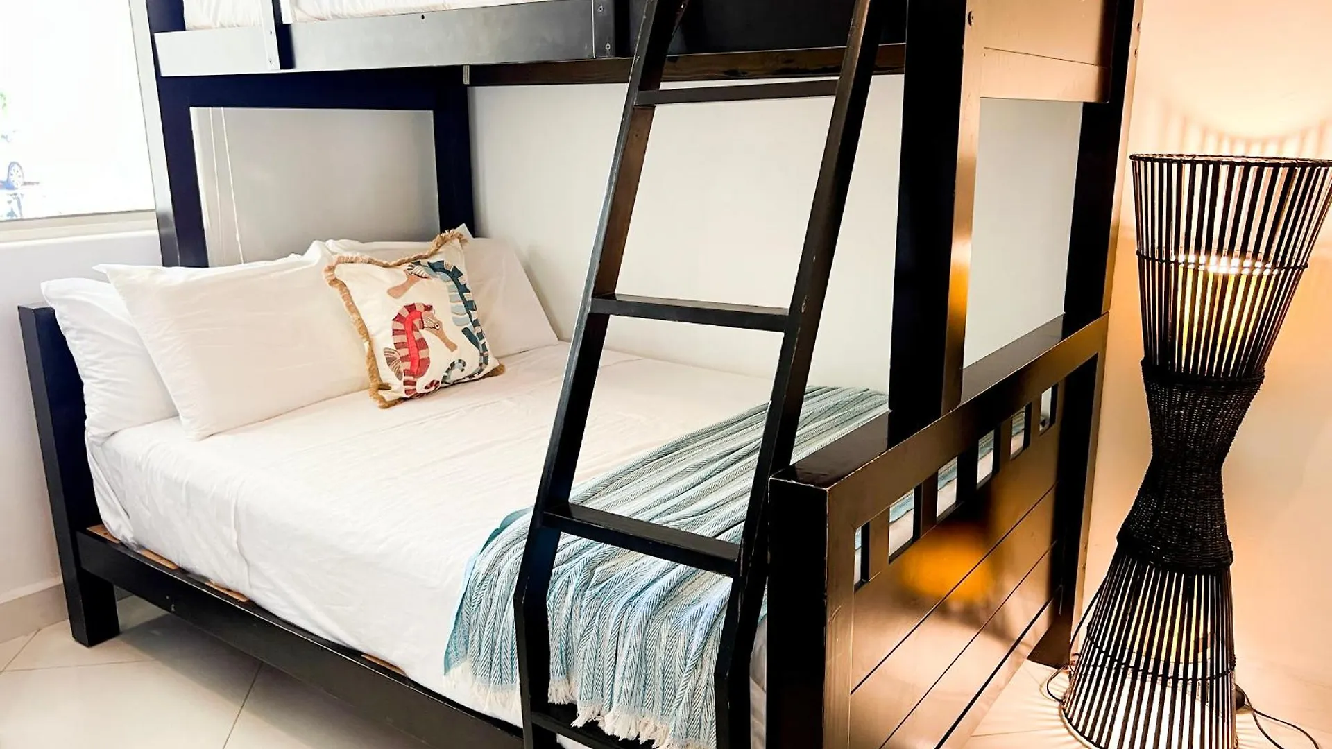 Relax, With Our Beautiful Gardens, Large Pool And Just Steps From The Beach And Lagoon 普托阿范特拉斯 0*,  墨西哥