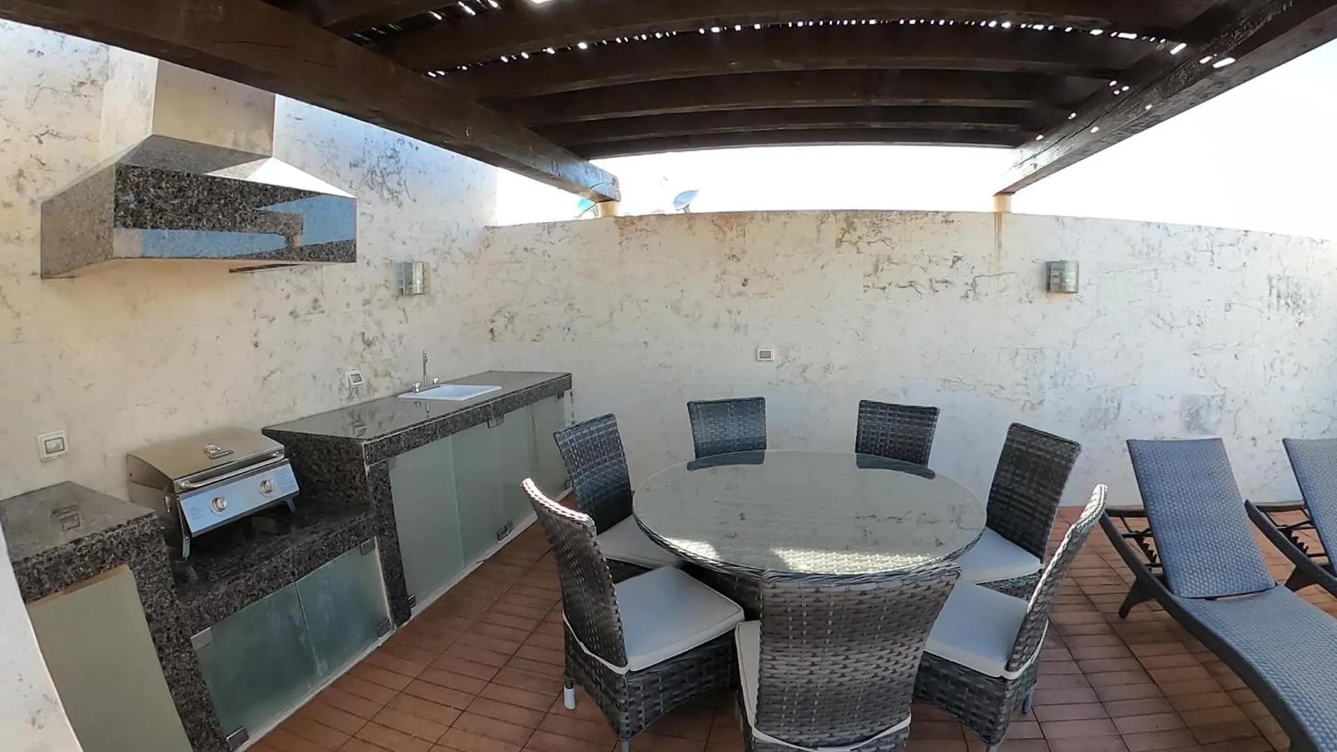 Relax, With Our Beautiful Gardens, Large Pool And Just Steps From The Beach And Lagoon Пуэрто-Авентурас